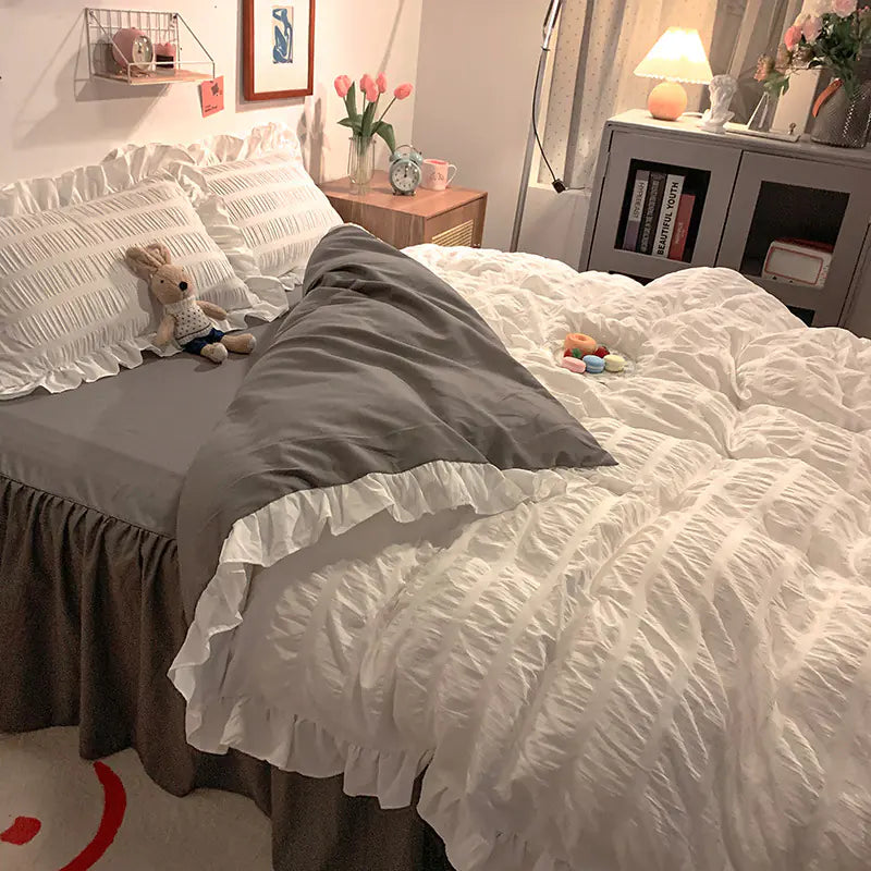 Pink Striped Ruffle Quilt Cover Bedding Set with Pillowcase