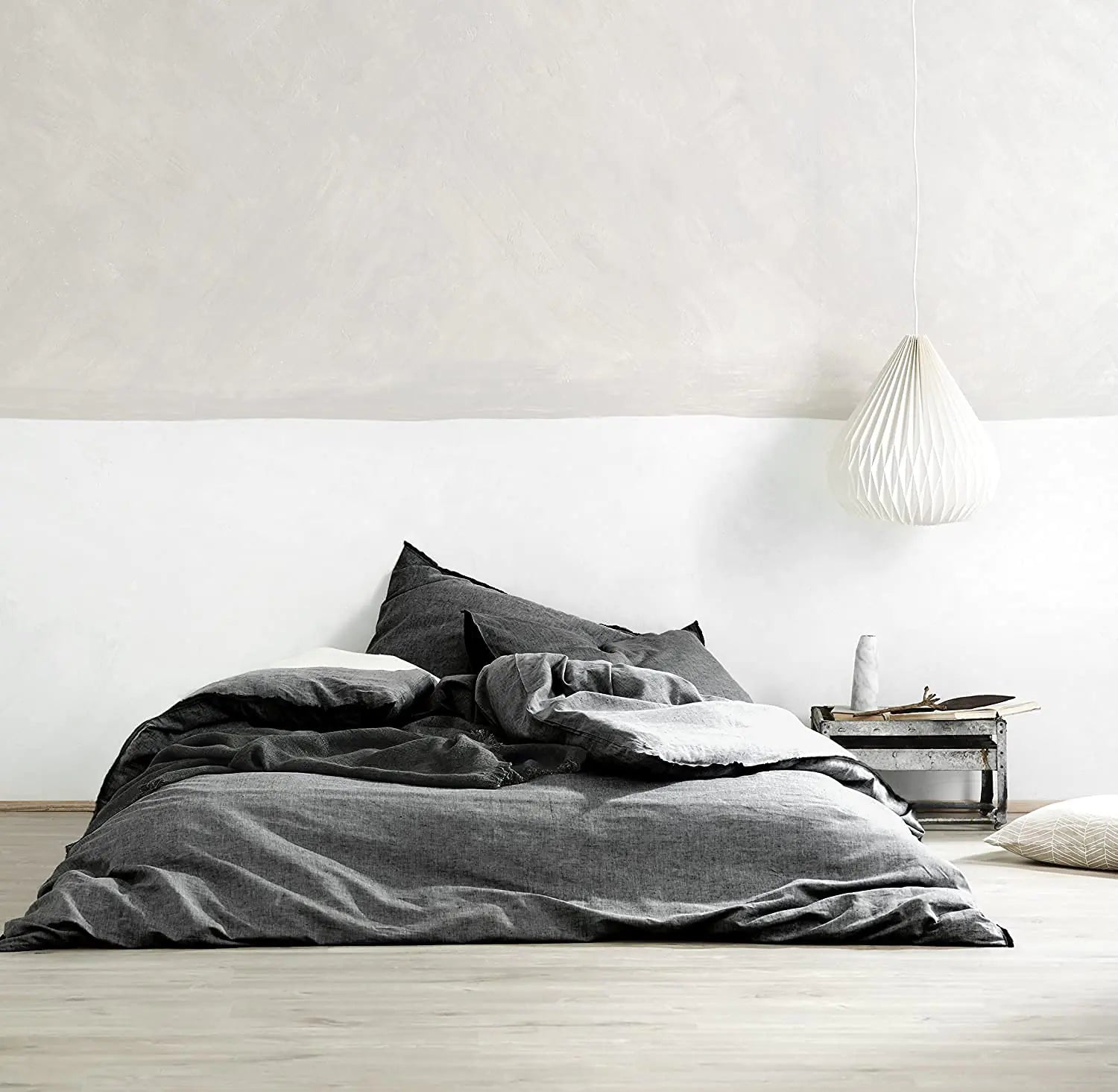 Eikei Washed Cotton Chambray Duvet Cover Solid Color Casual Modern Style Bedding Set Relaxed Soft Feel Natural Wrinkled Look (Dark Grey Queen)