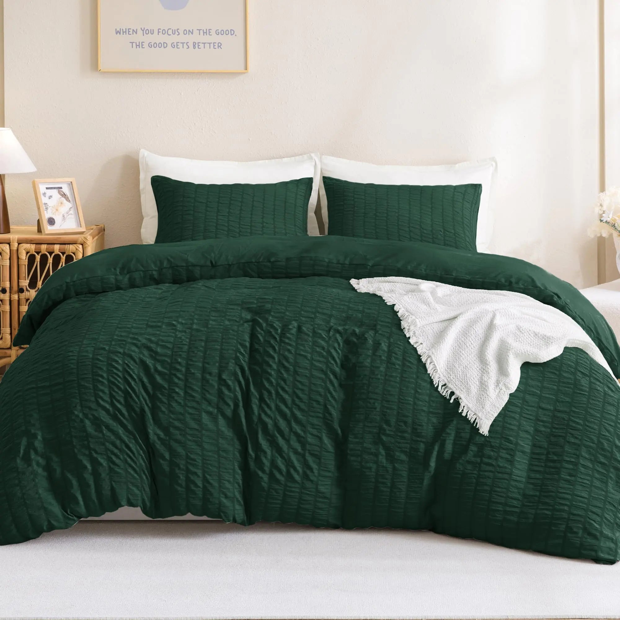 Litanika Dark Emerald Green King Comforter Set 3 Pieces Boho Vintage Seersucker Forest Bedding Set All Season Fluffy Bed Set (104x90In Comforter & 2 Pillowcases)