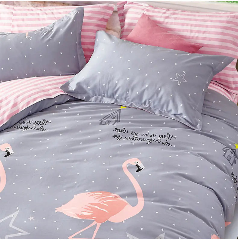 Flamingo Bedding Set - 4 Pieces